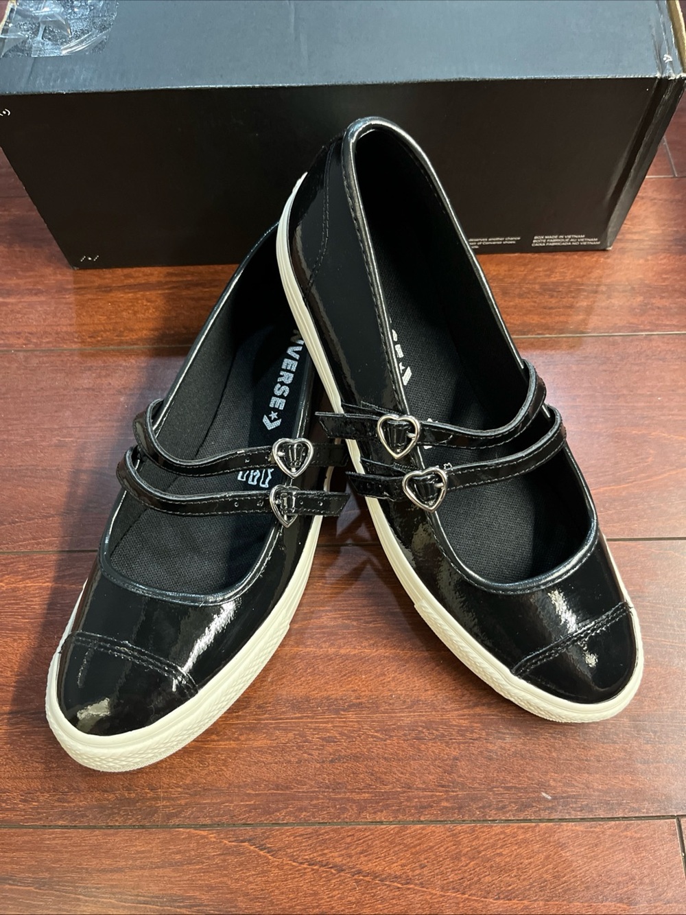 Womens 10 Converse Dainty Mary Jane Slip Black Patent Leather Valentines Day New